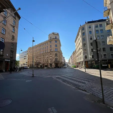 Apartment Modern Two-room With Excellent Location In The Heart Of *