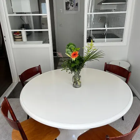 Modern Two-room With Excellent Location In The Heart Of Apartment *